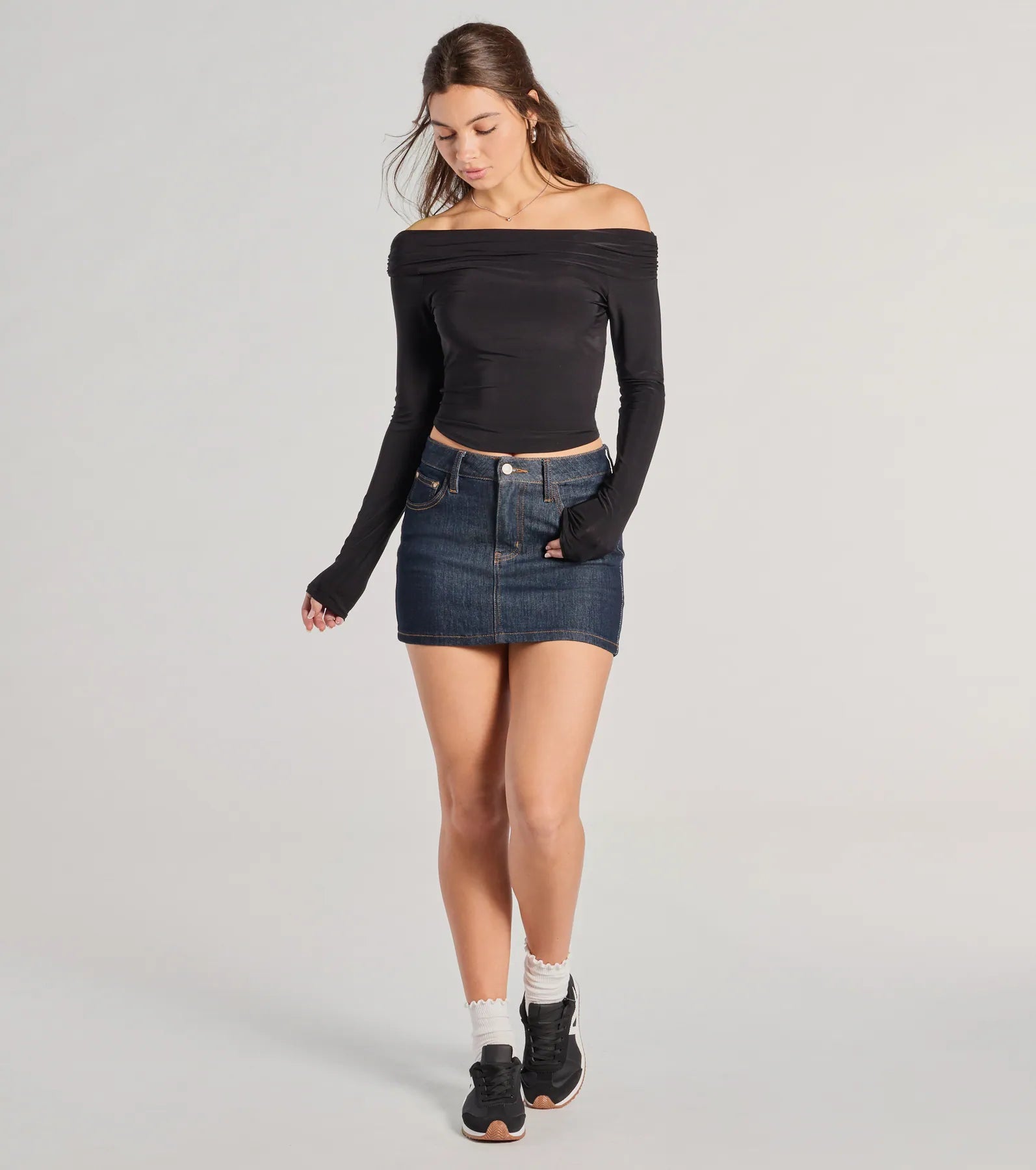 Chic Essential Off-Shoulder Long Sleeve Top