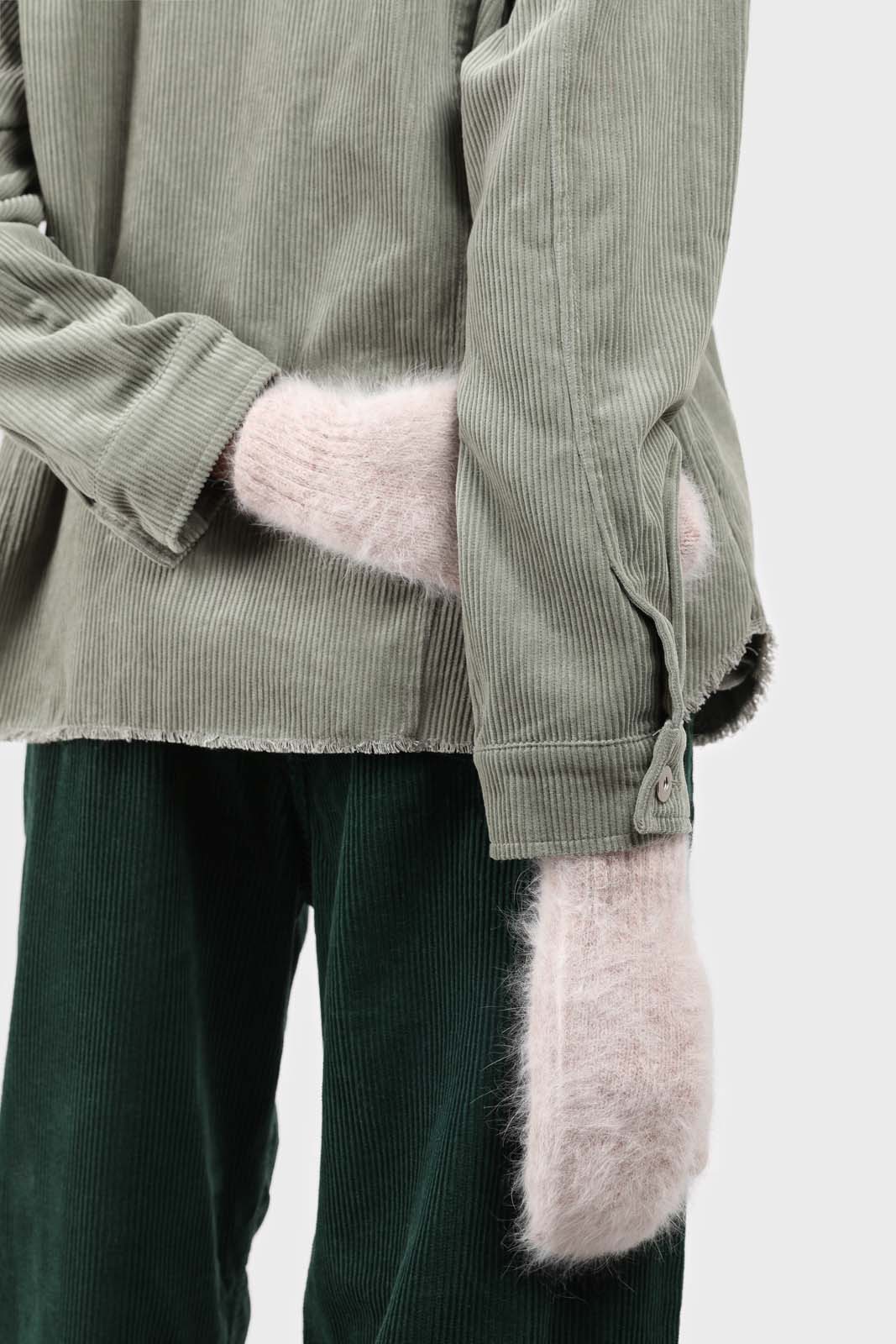 Light beige mohair mittens
