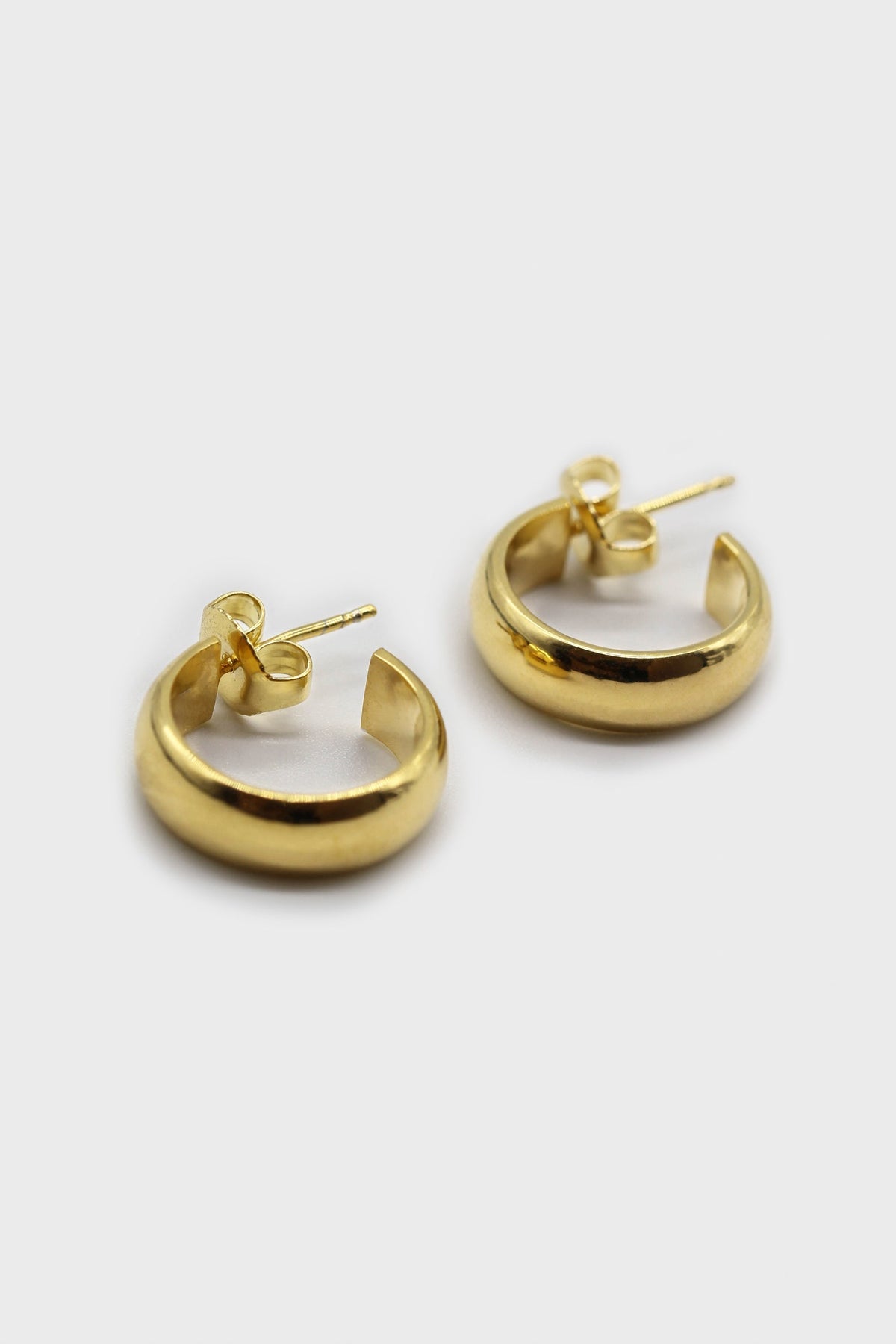 Gold thick hoop glossy earrings - 15mm