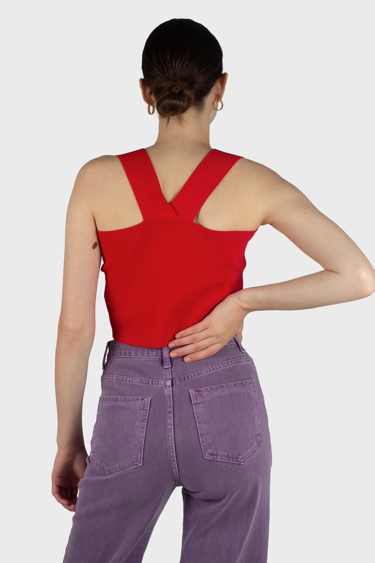 Red thick strap cross back knit tank
