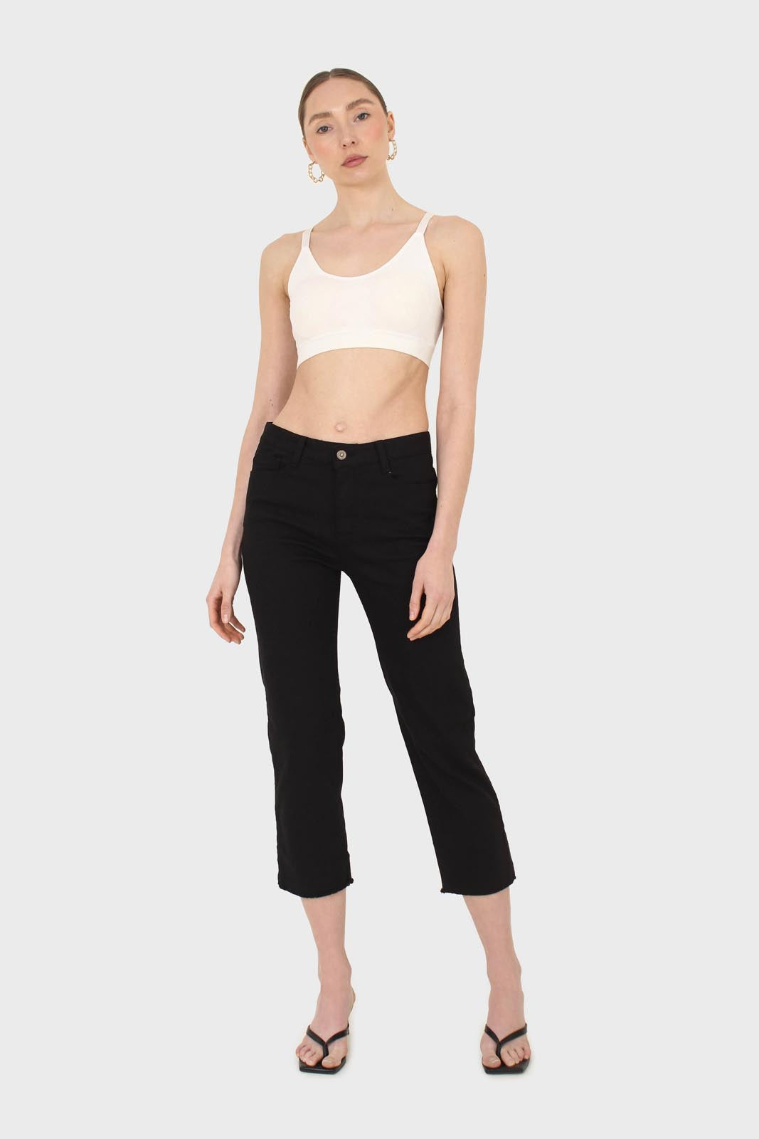 Black cut bottom boyfriend jeans - 2005