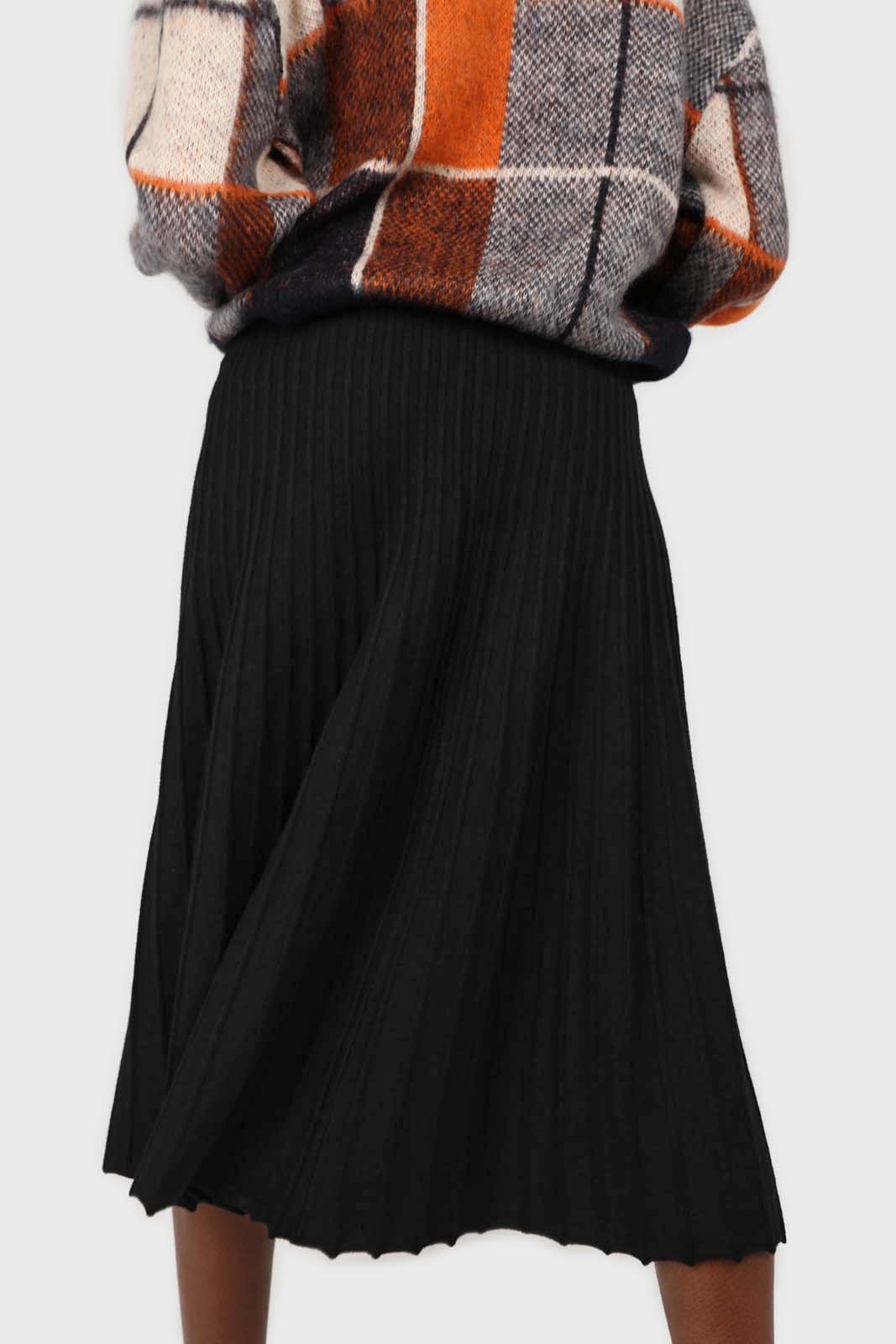Black lined midi length flare knit skirt