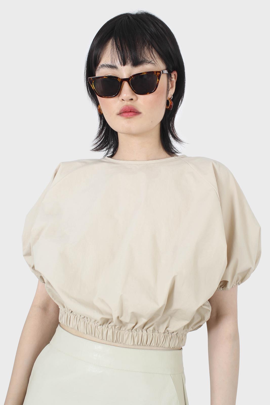 Beige ruched hem puff cropped top