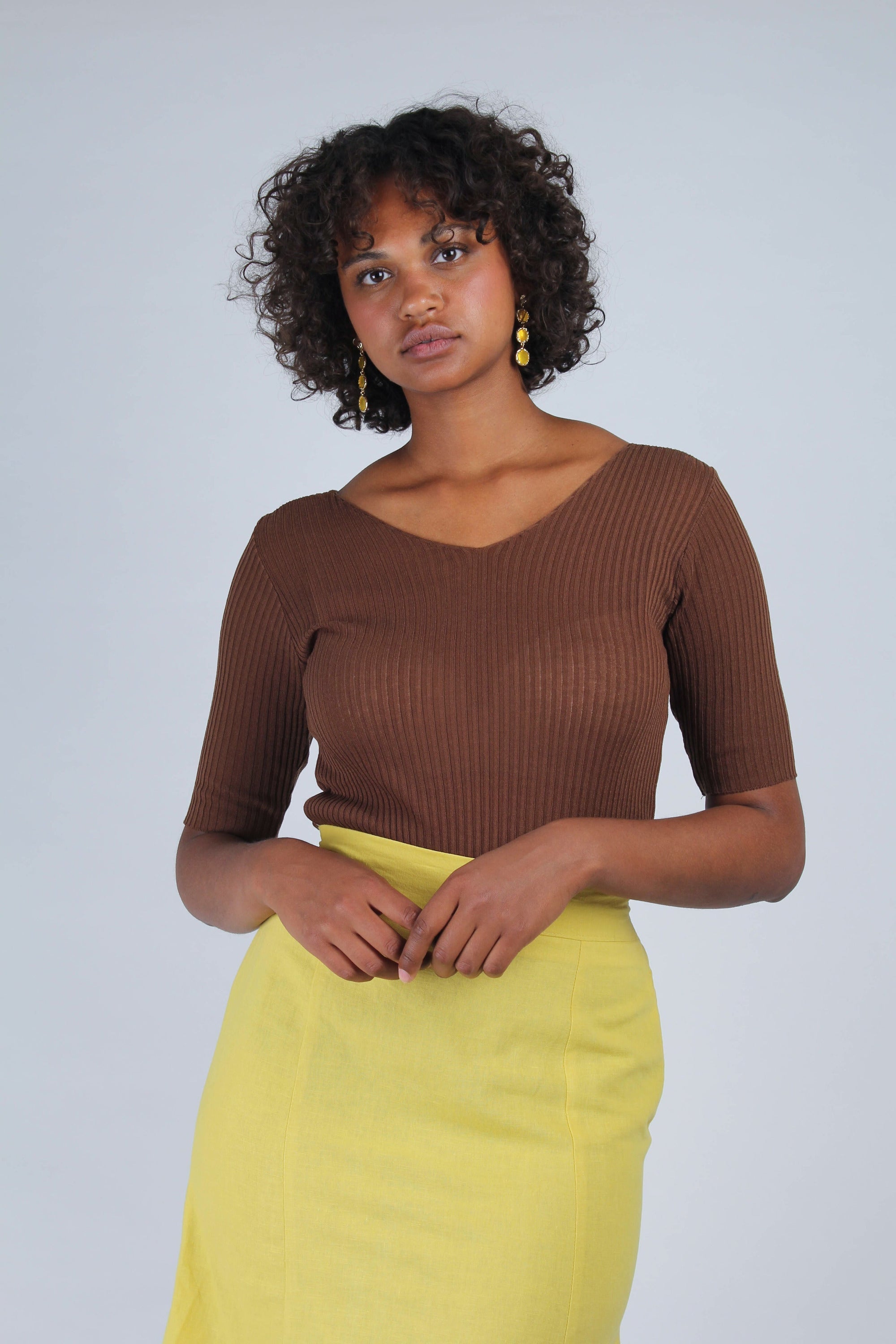 Brown double V-neck ribbed knit tee