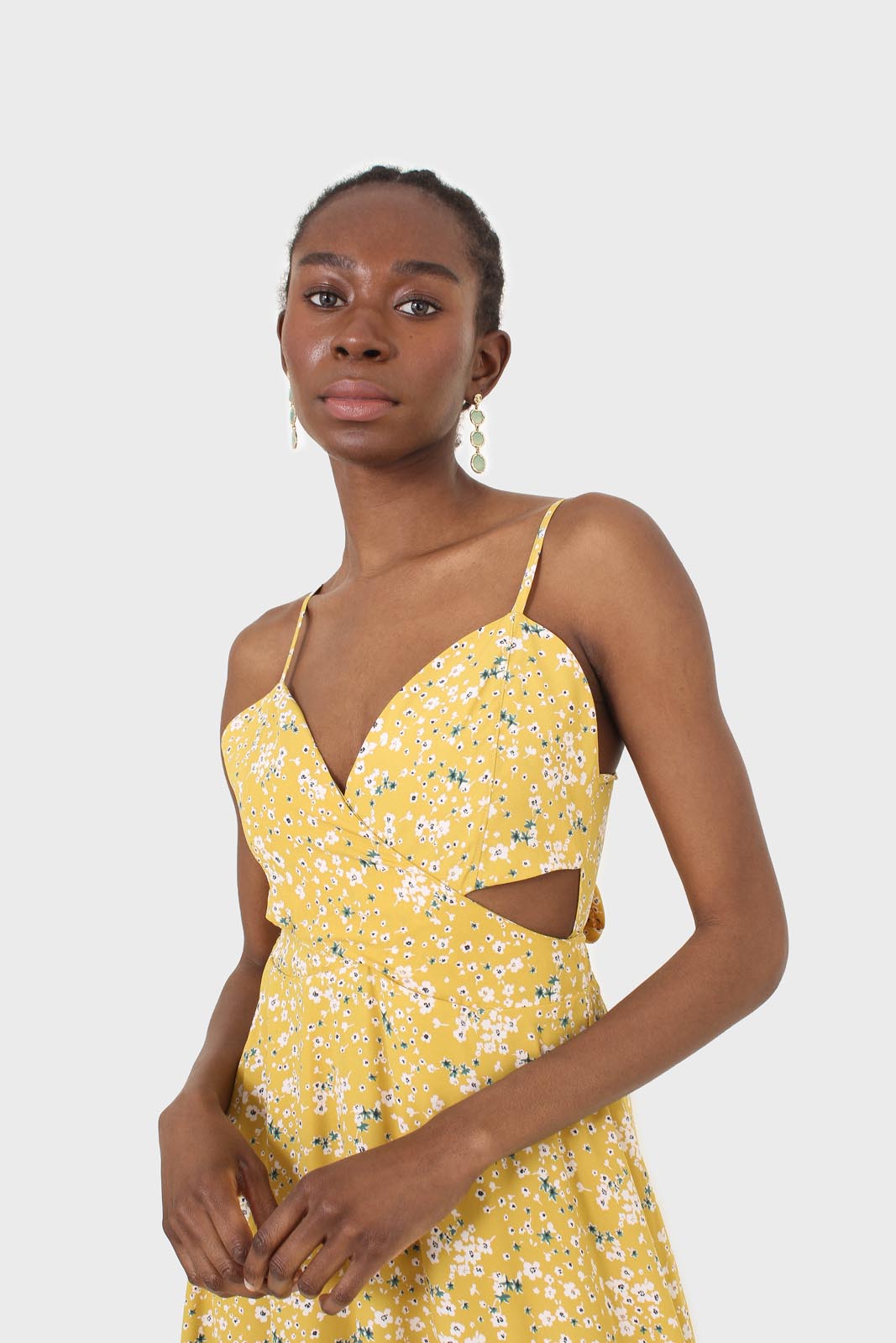 Yellow and white floral ribbon back dress