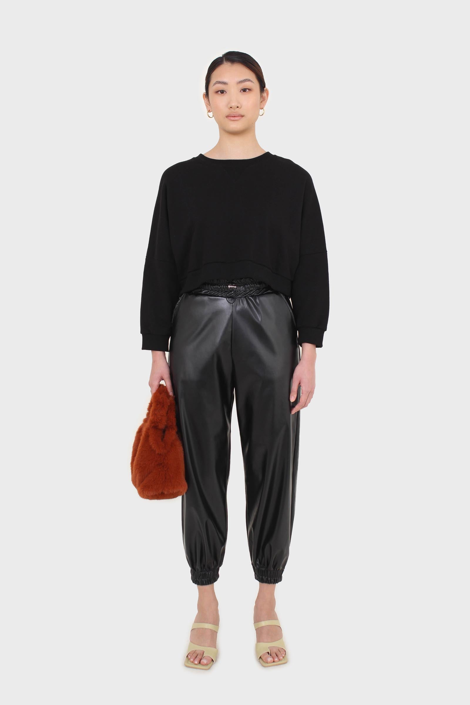 Black cropped thick trim sweatshirt