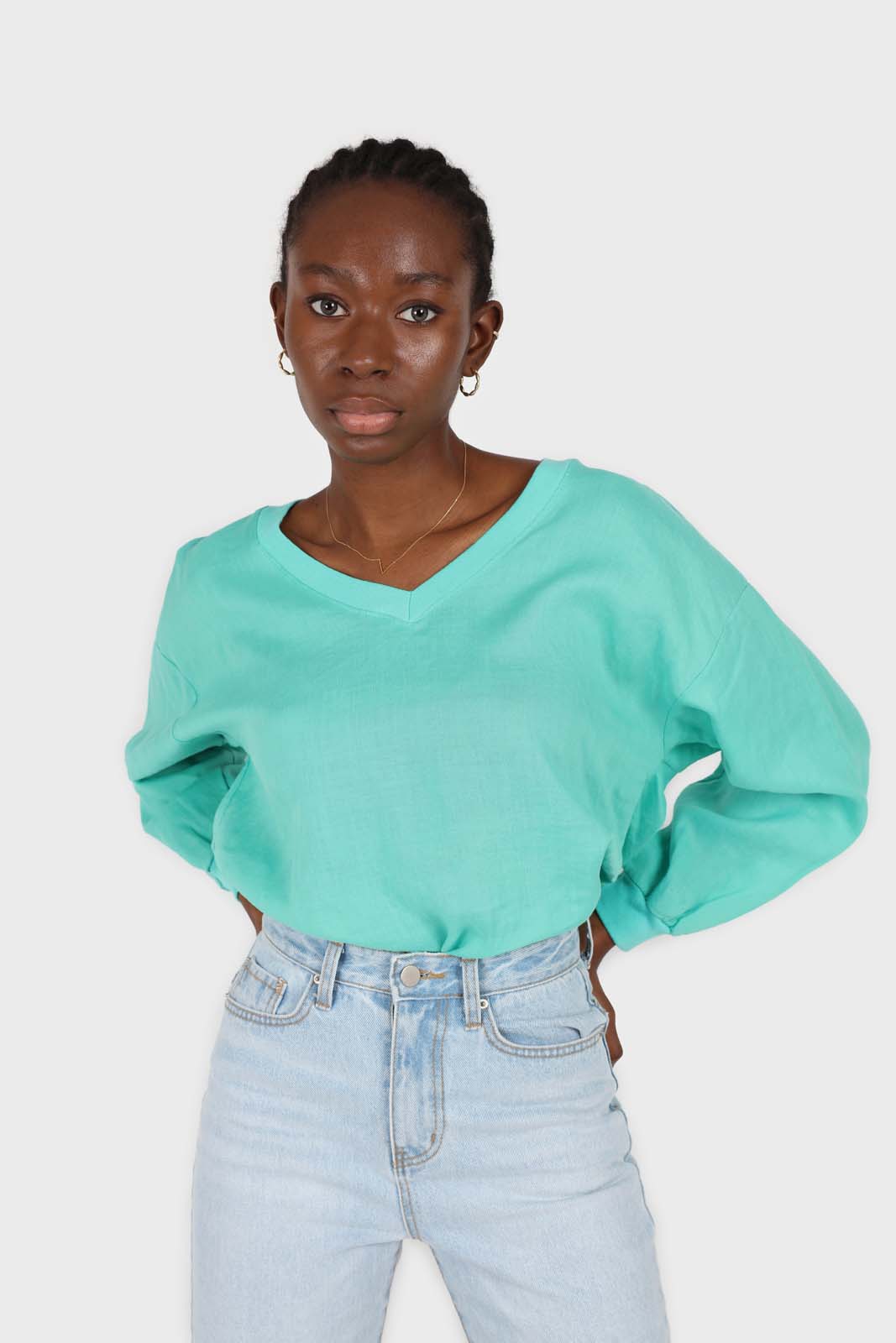 Green V-neck linen long sleeved top