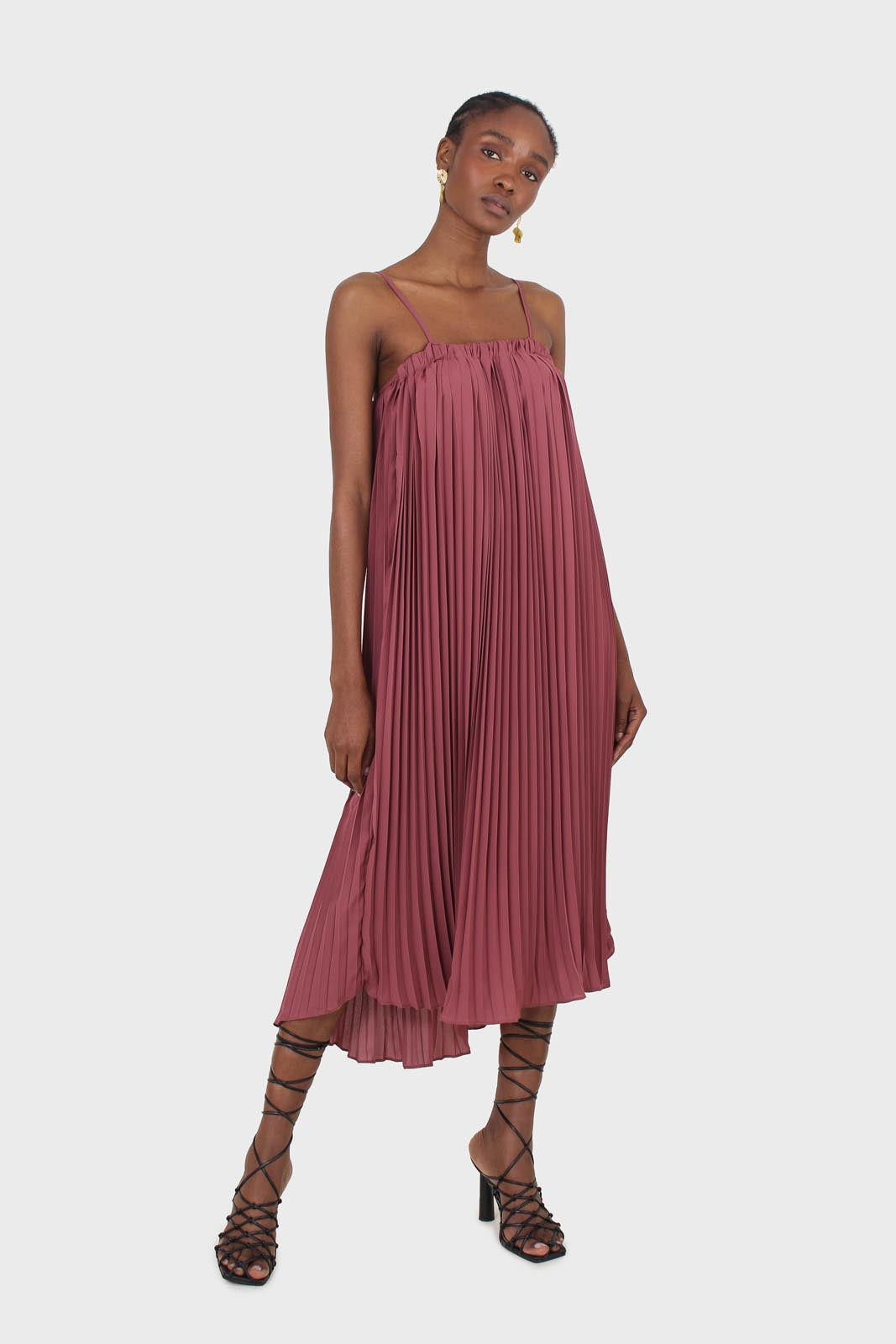 Dusty pink pleated thin strap dress