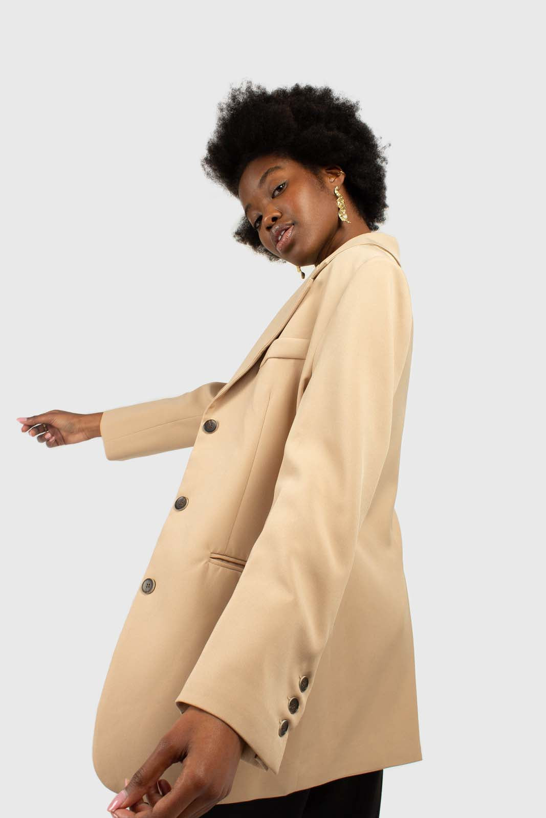 Beige flap pocket long belted blazer