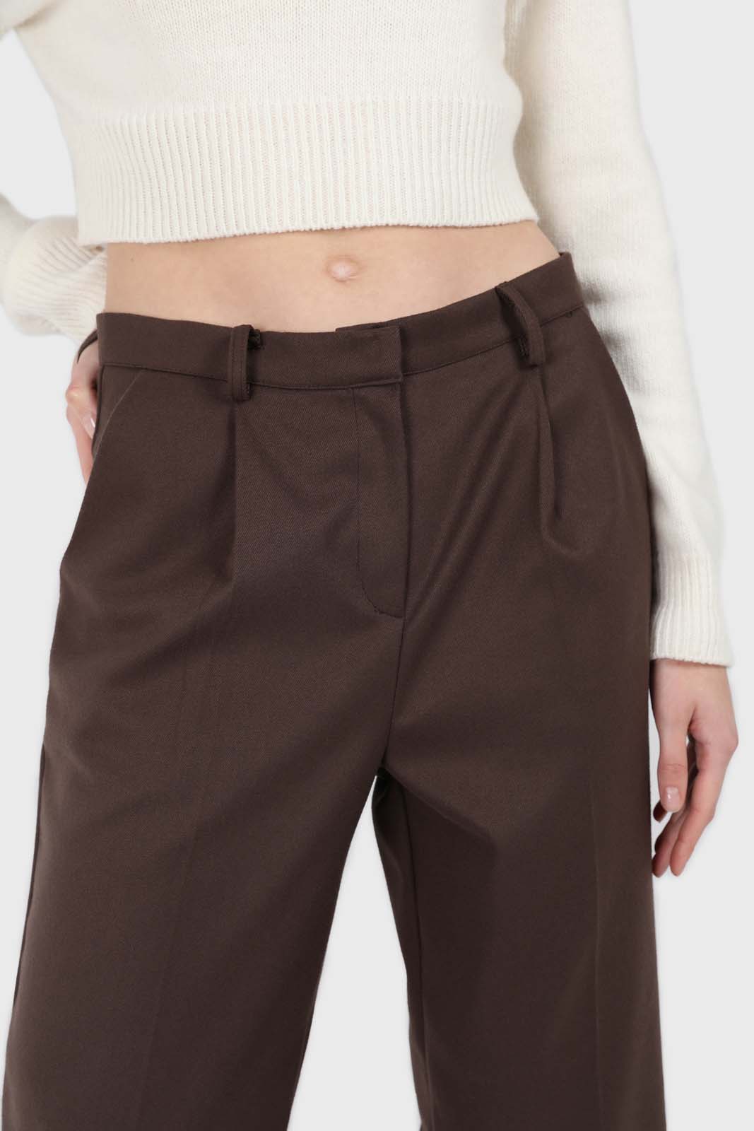 Brown wool tucked tailored trousers