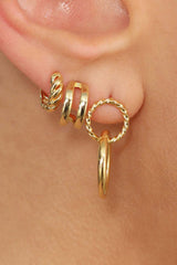 Gold linking circle earrings