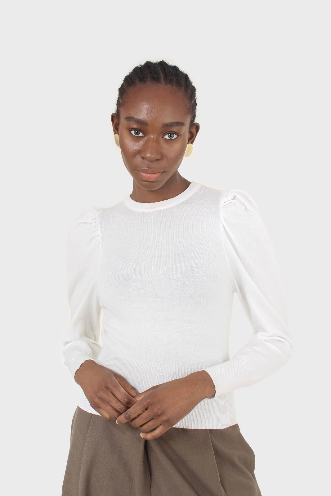 White glitter balloon sleeve knit top