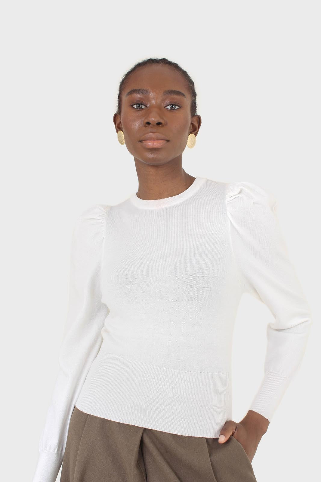 White glitter balloon sleeve knit top