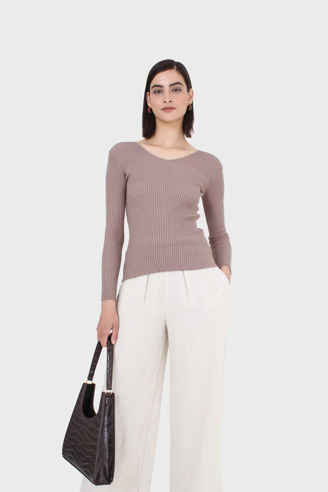 Cocoa V-neck ribbed long sleeved knit top