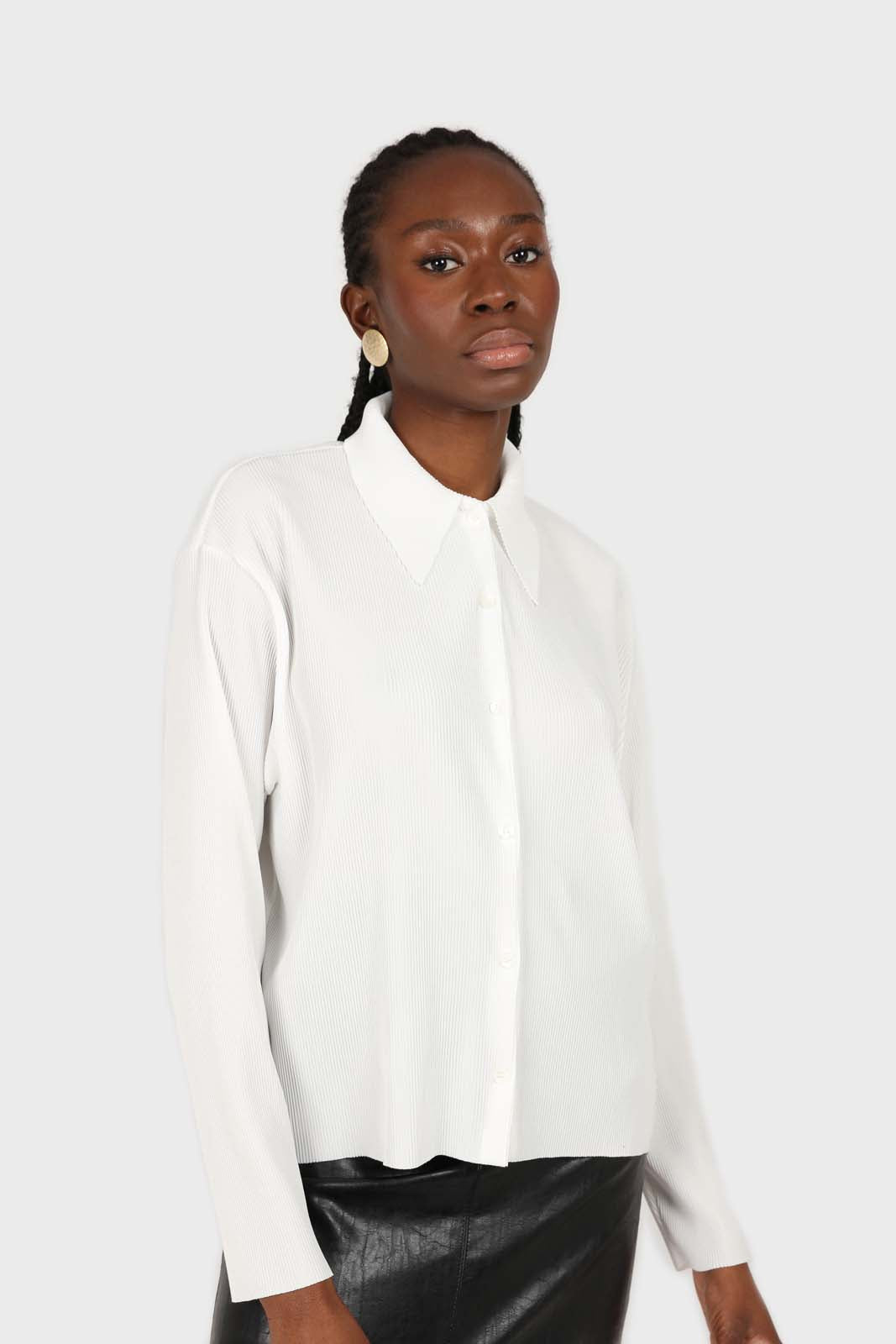 White micro pleated long sleeved shirt