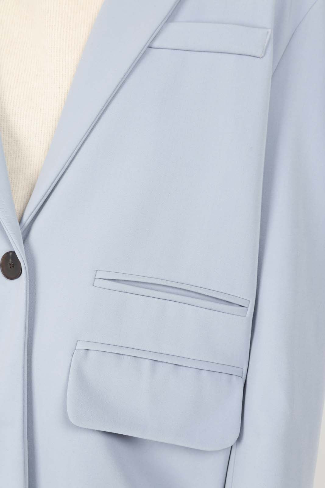 Powder blue contrast button oversized blazer