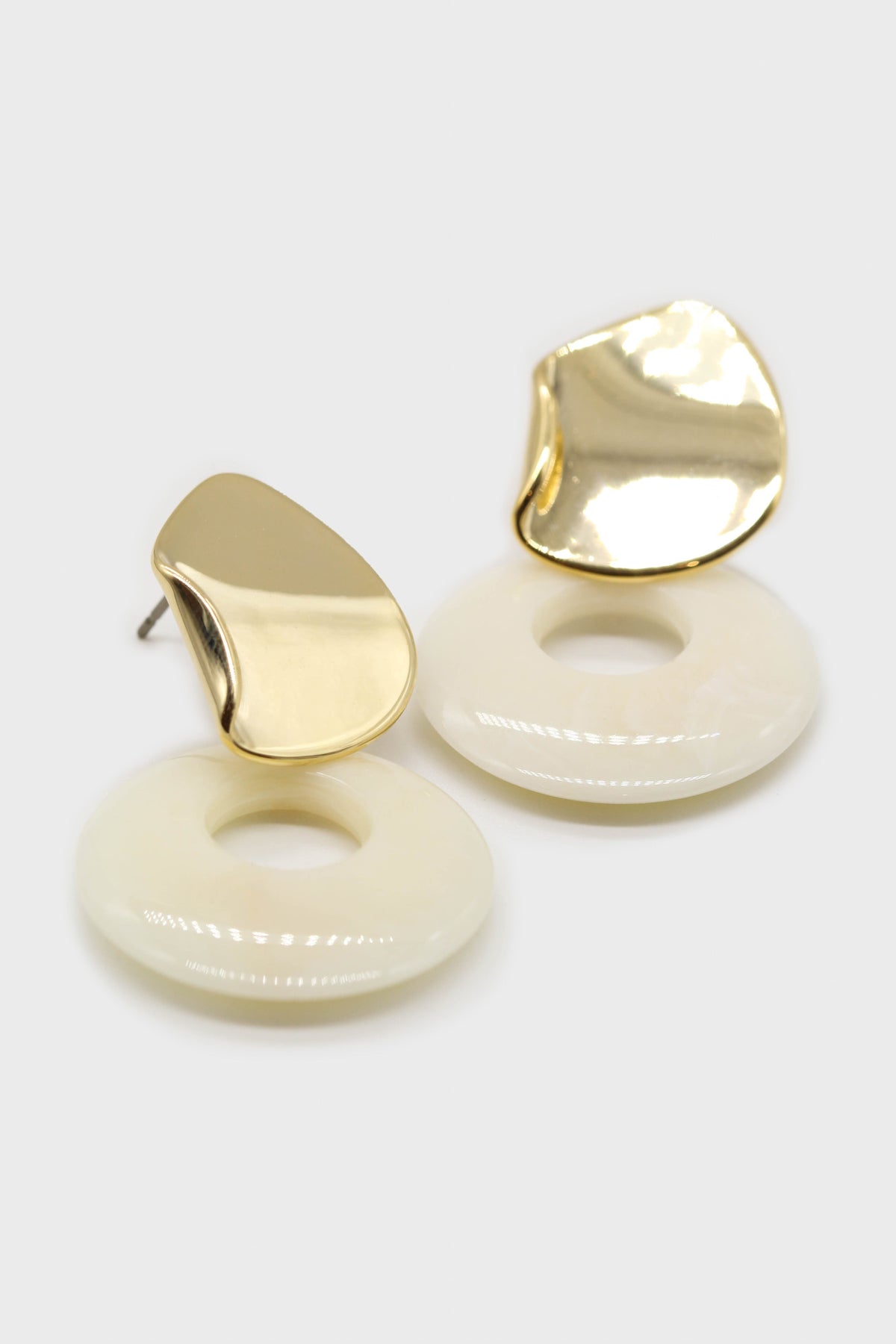 Gold and ivory linking circle earrings