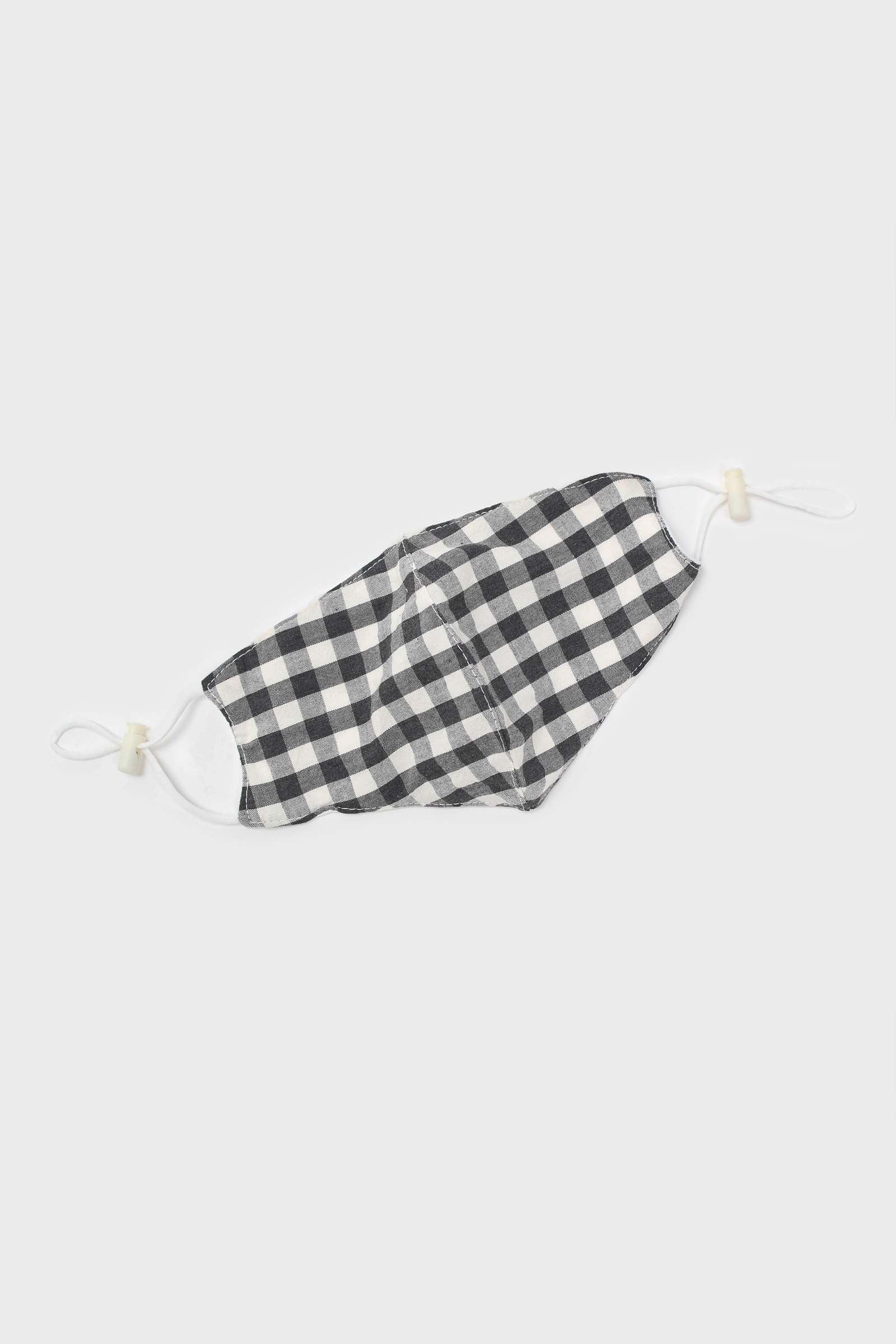 Black gingham face mask