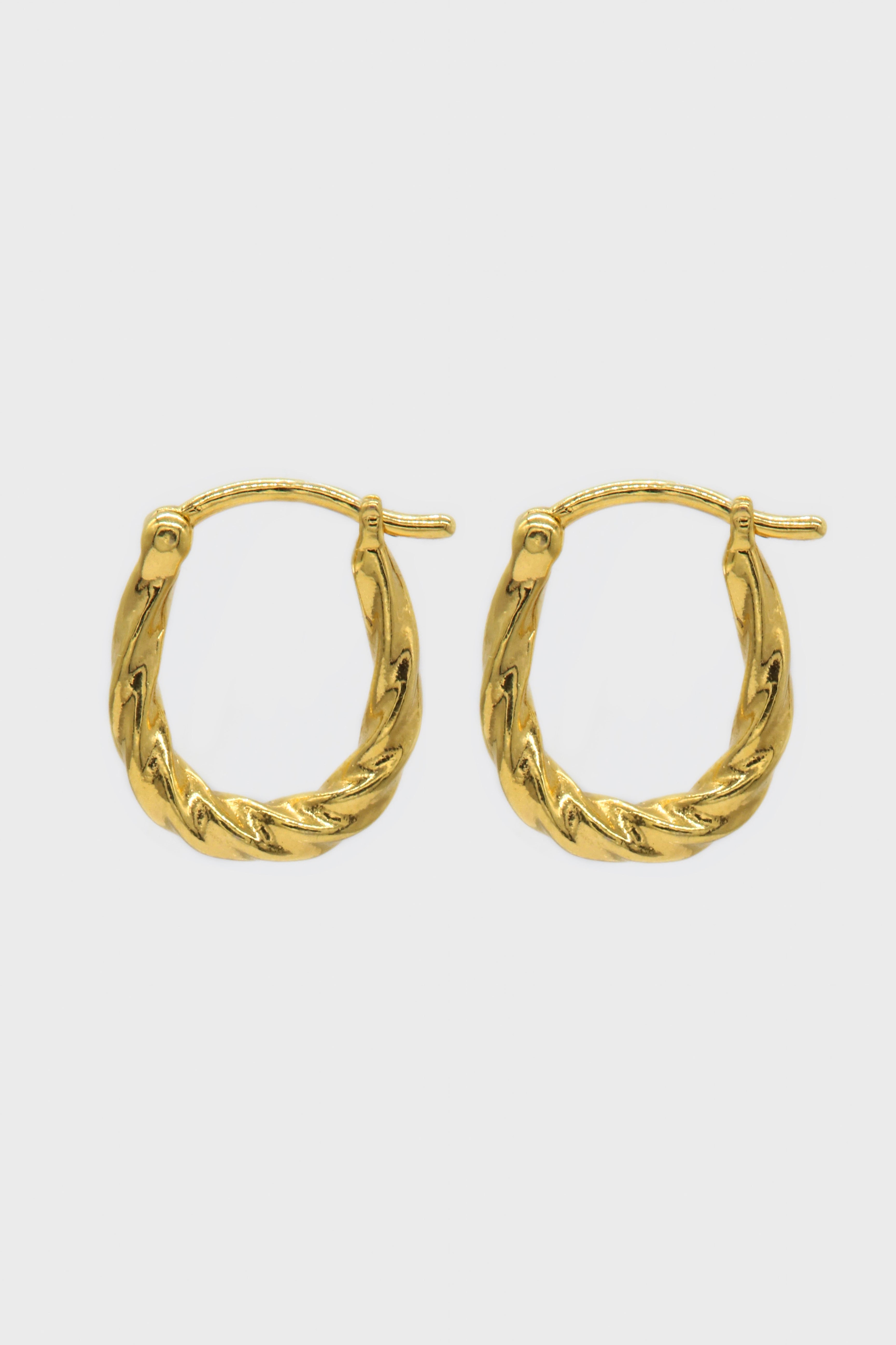 Gold twisted oval huggie earring - 9mm