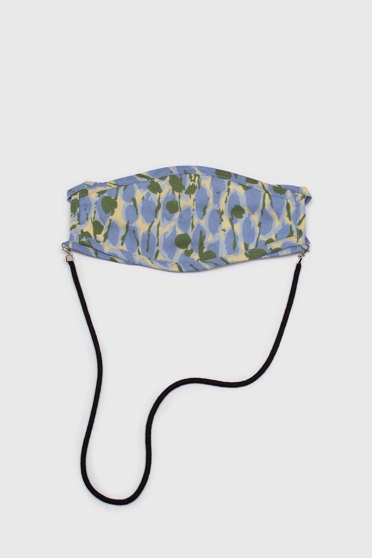 Black face mask holder