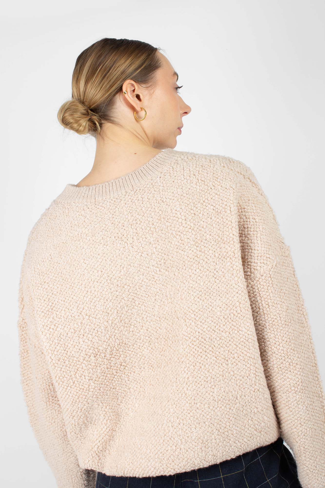 Ivory poodle textured V-neck jumper