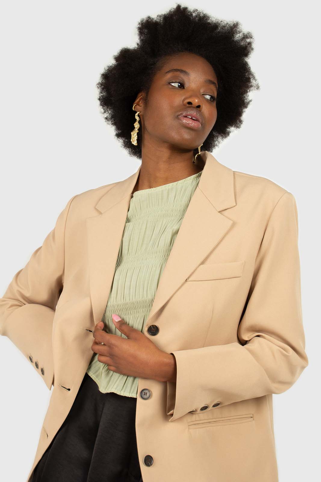 Mint tiered wrinkle long sleeved blouse