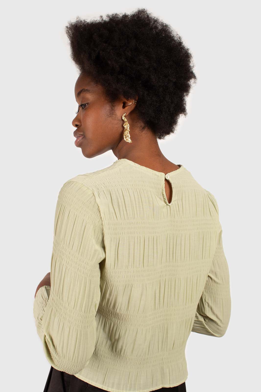 Mint tiered wrinkle long sleeved blouse