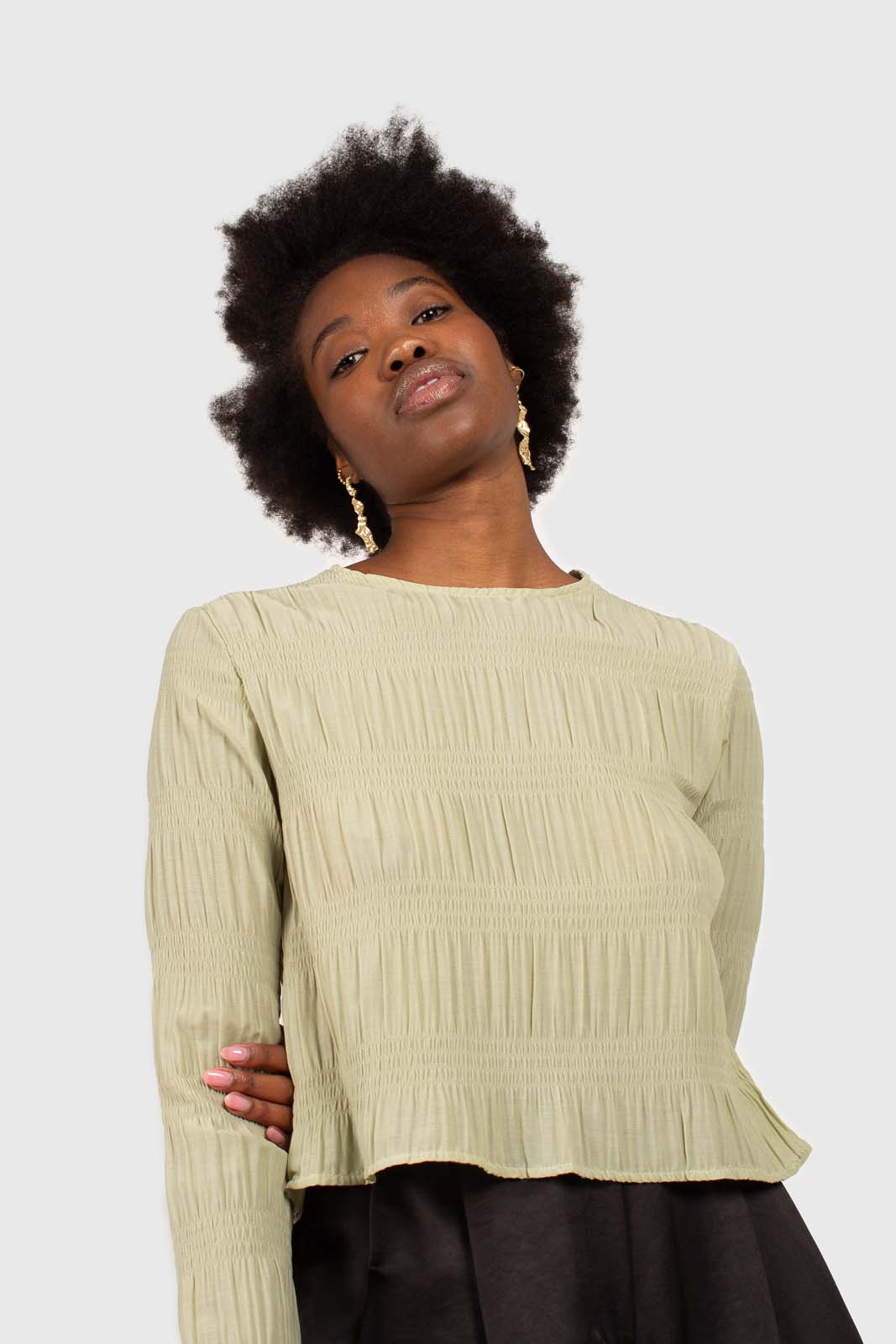 Mint tiered wrinkle long sleeved blouse