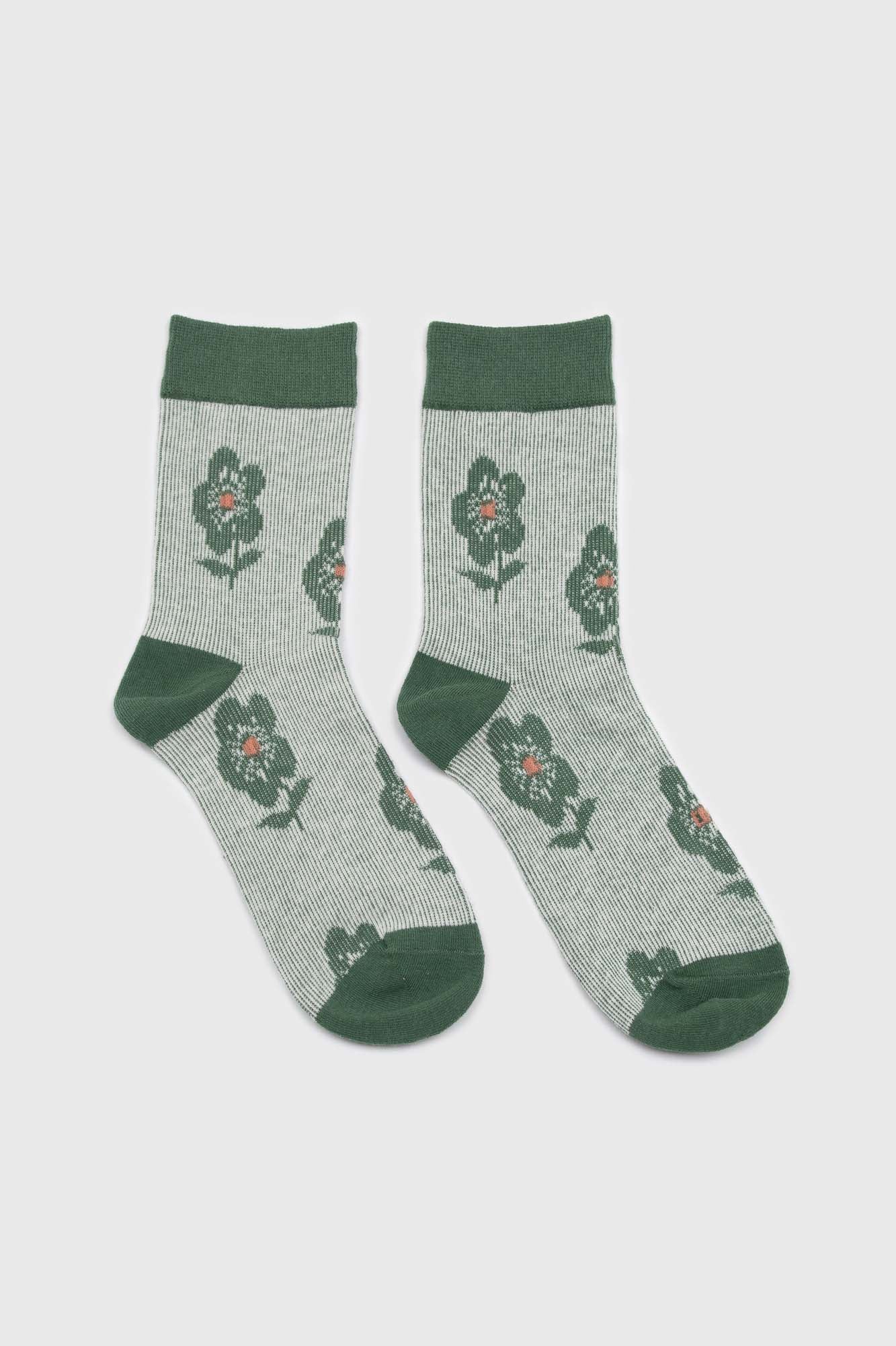 Green jacquard flower socks