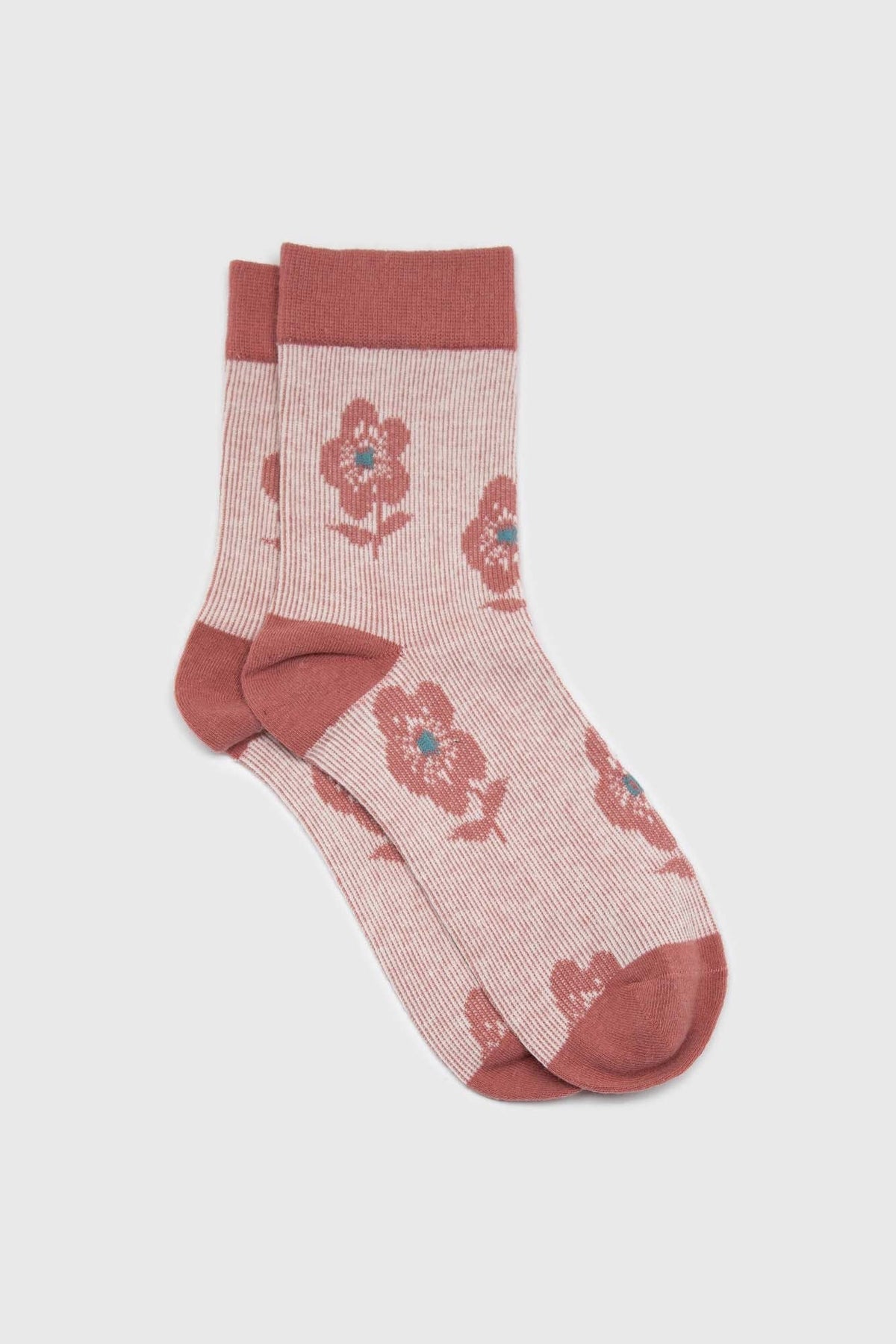 Pink jacquard flower socks