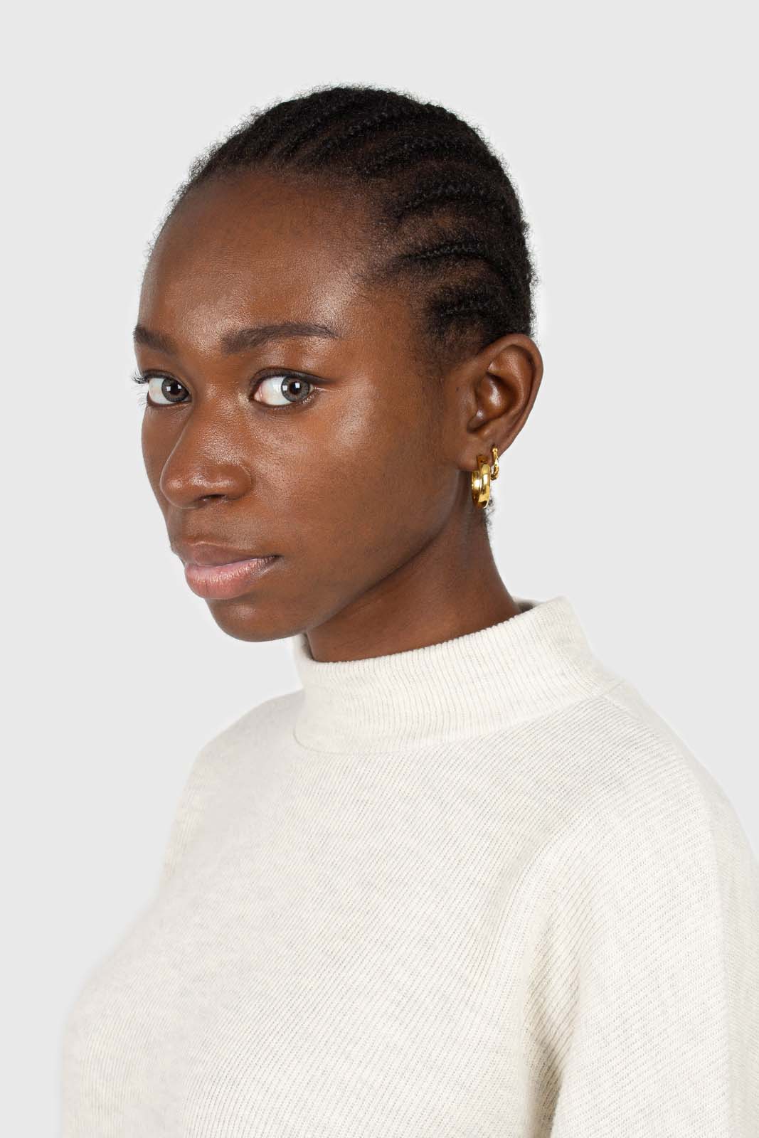 Oatmeal micro ribbed mock neck top