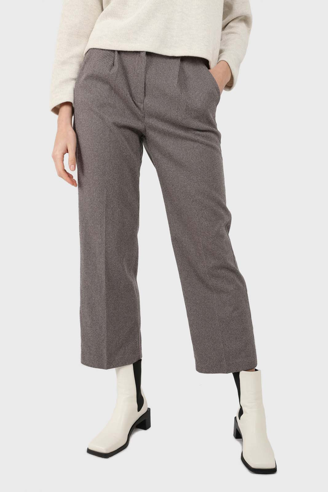 Beige and ivory houndstooth check trousers