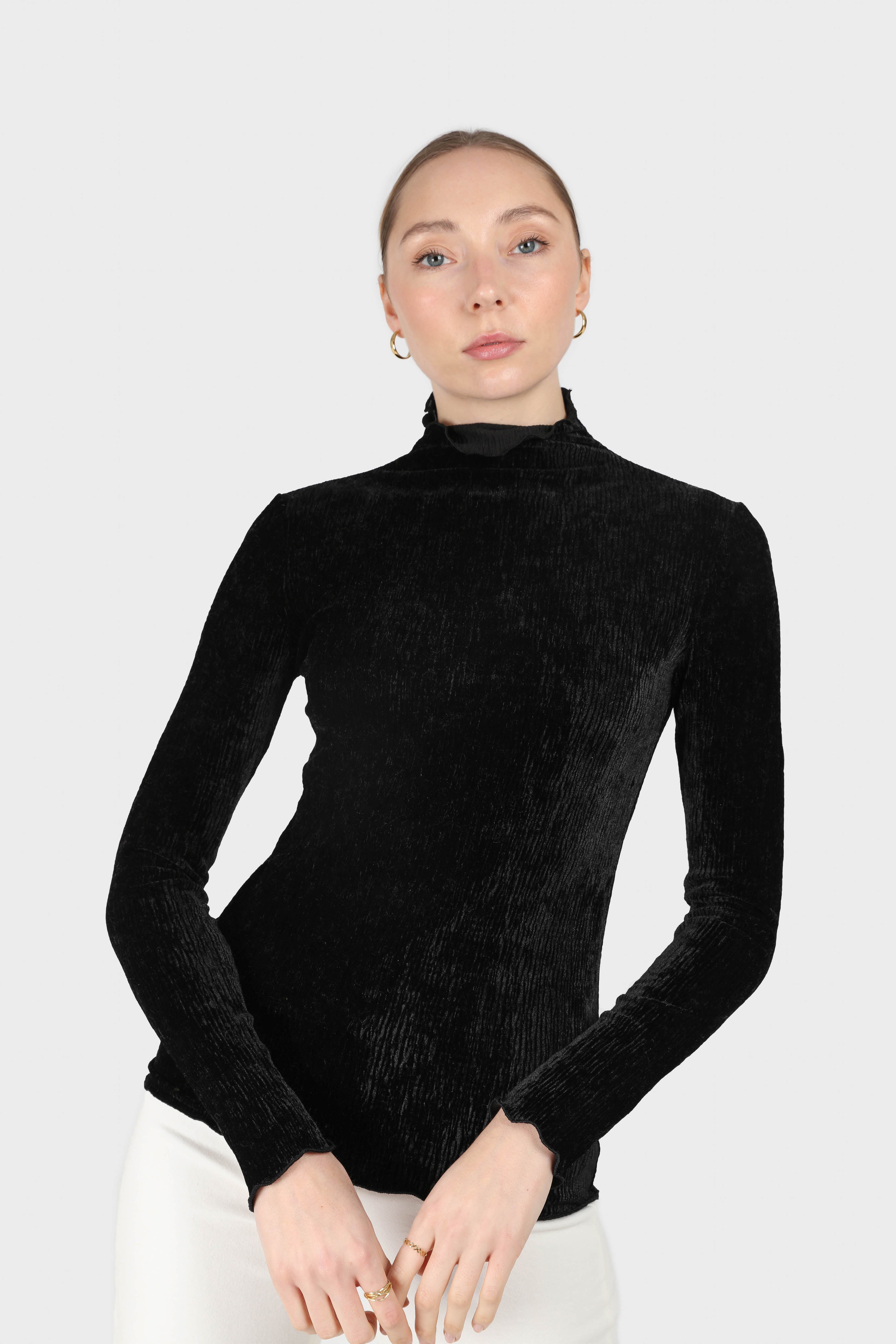 Black wrinkle velvet turtleneck top