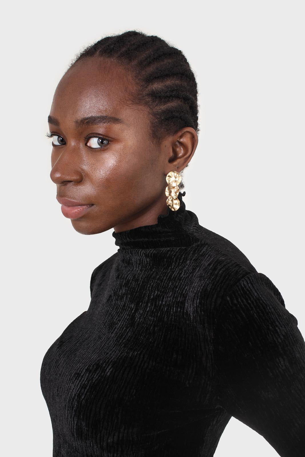 Black wrinkle velvet turtleneck top