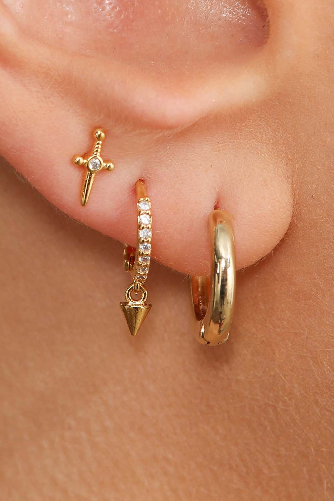 Gold shooting daggers ear party stack