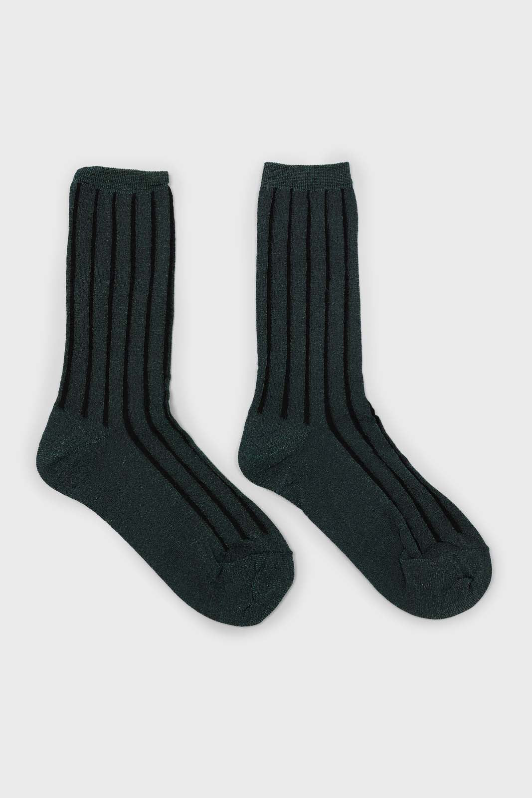 Green contrast metallic ribbed socks
