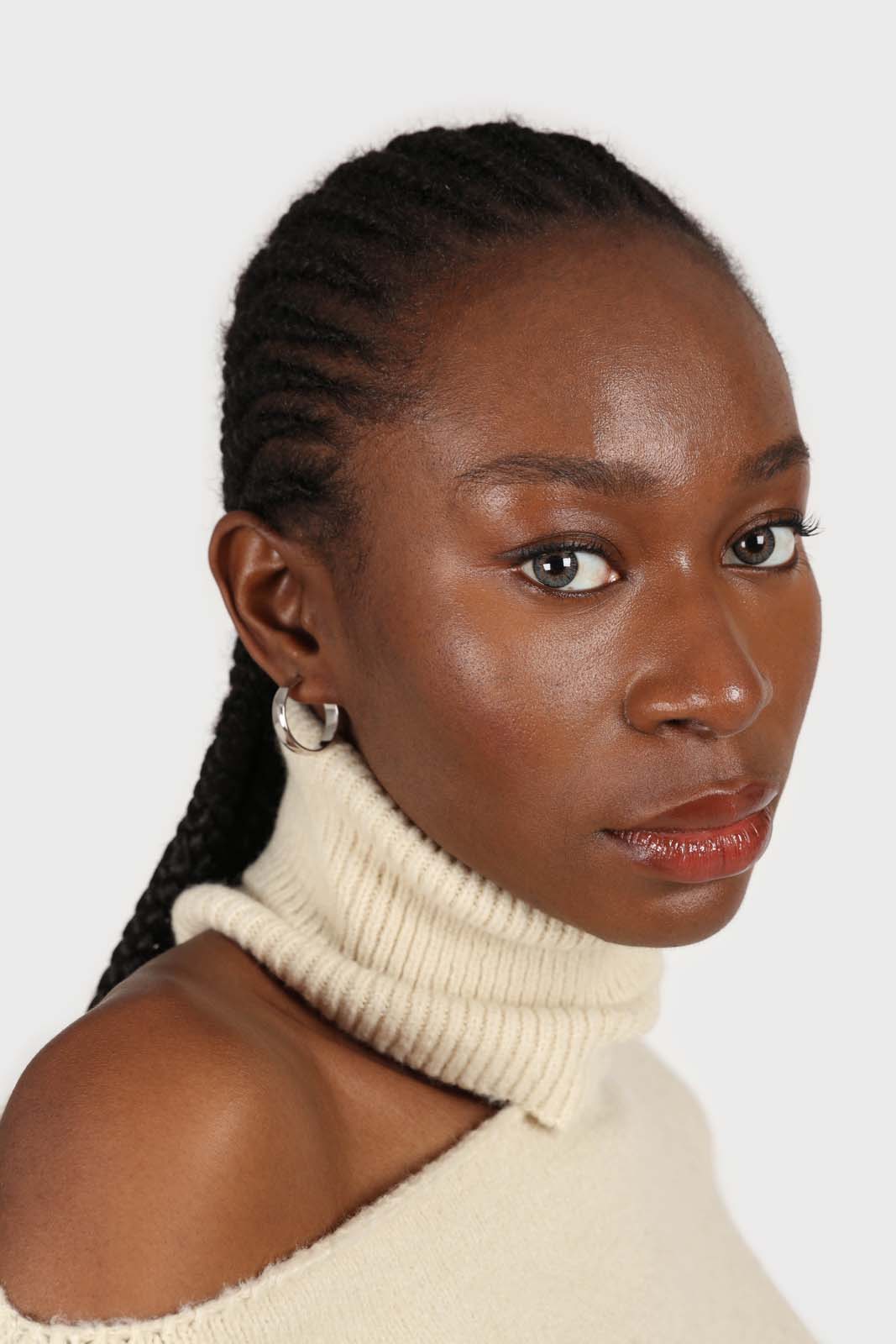Beige slit neck turtleneck jumper