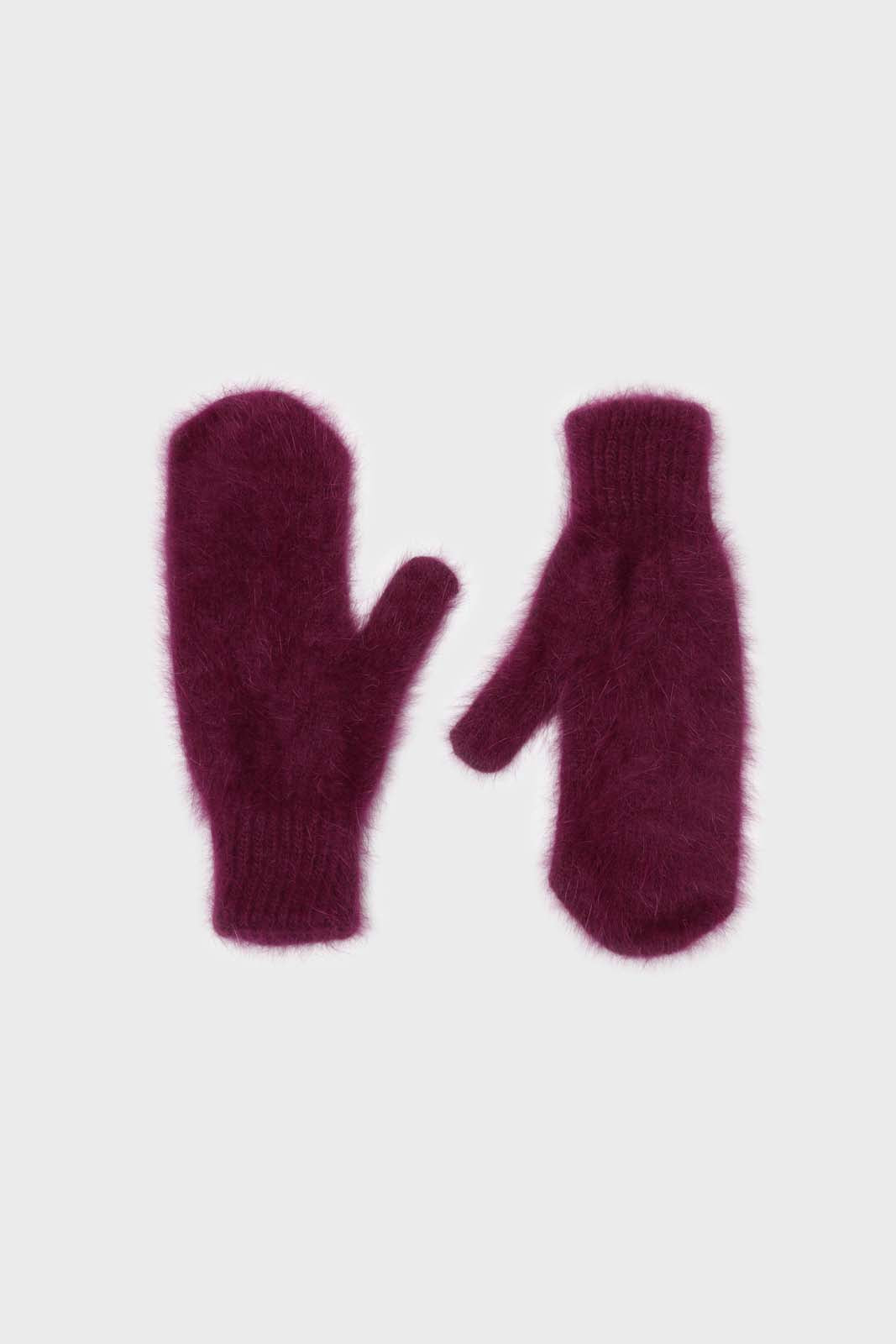 Plum mohair mittens