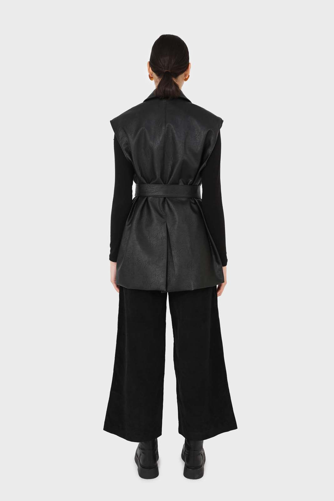 Black micro corduroy belted loose fit trousers