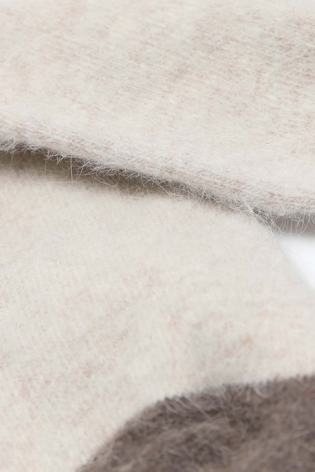 Oatmeal and brown furry color block angora socks
