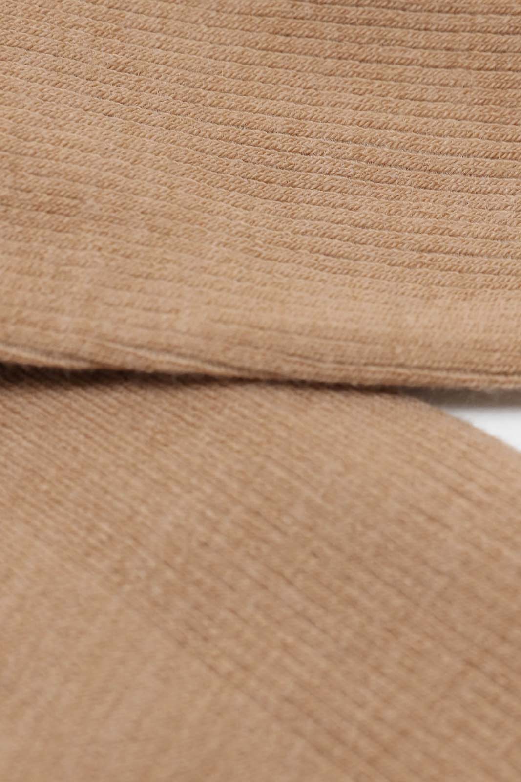Light beige merino wool socks