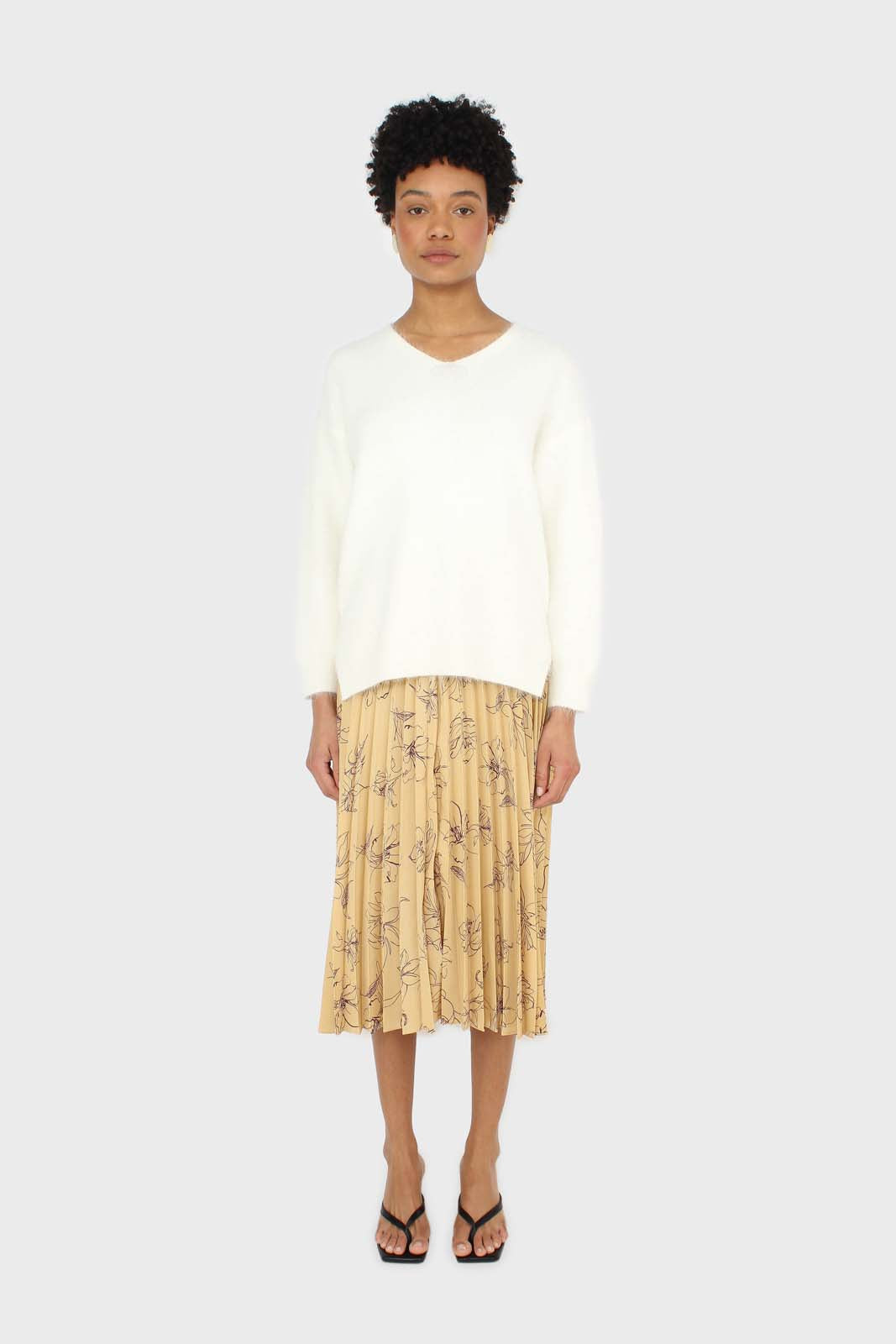 Pale yellow floral print pleated satin skirt