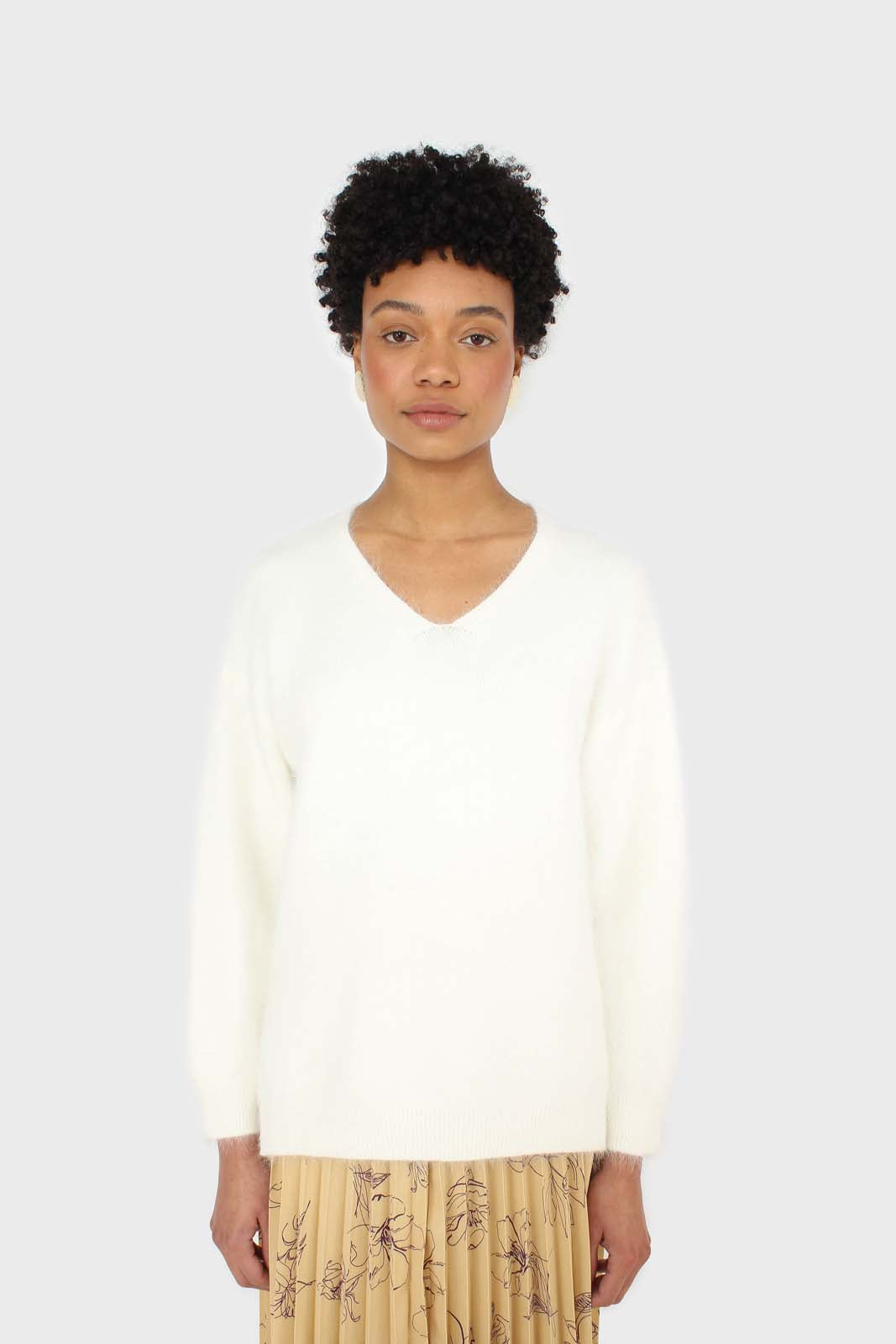 Ivory side slit V neck angora jumper