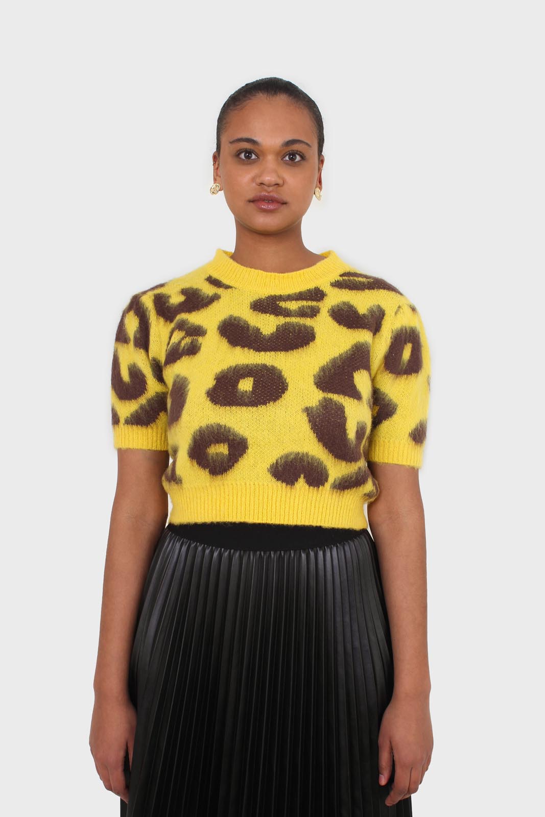 Yellow and brown brushed leopard knit tee
