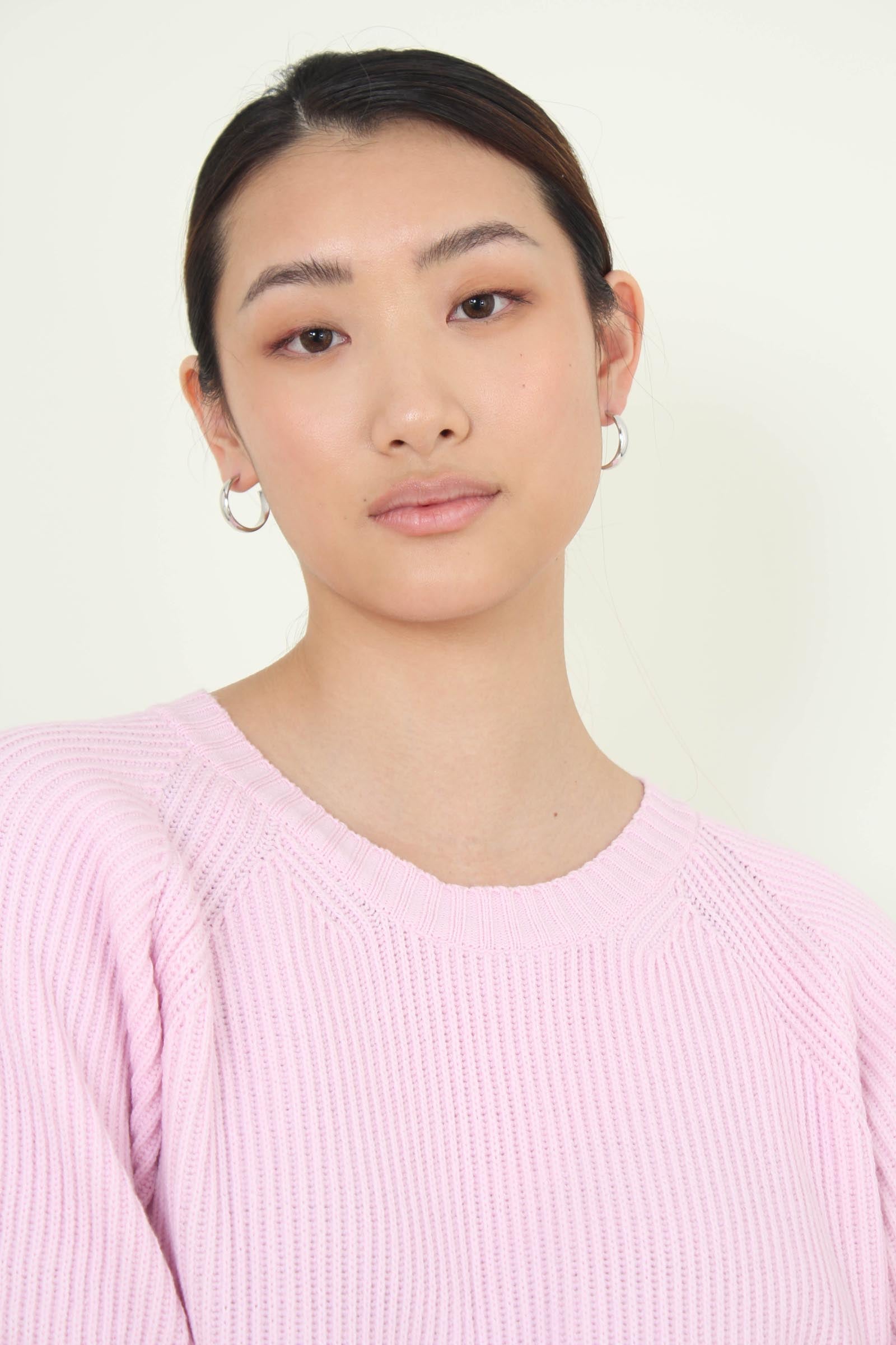 Pale pink ribbed crew neck jumper
