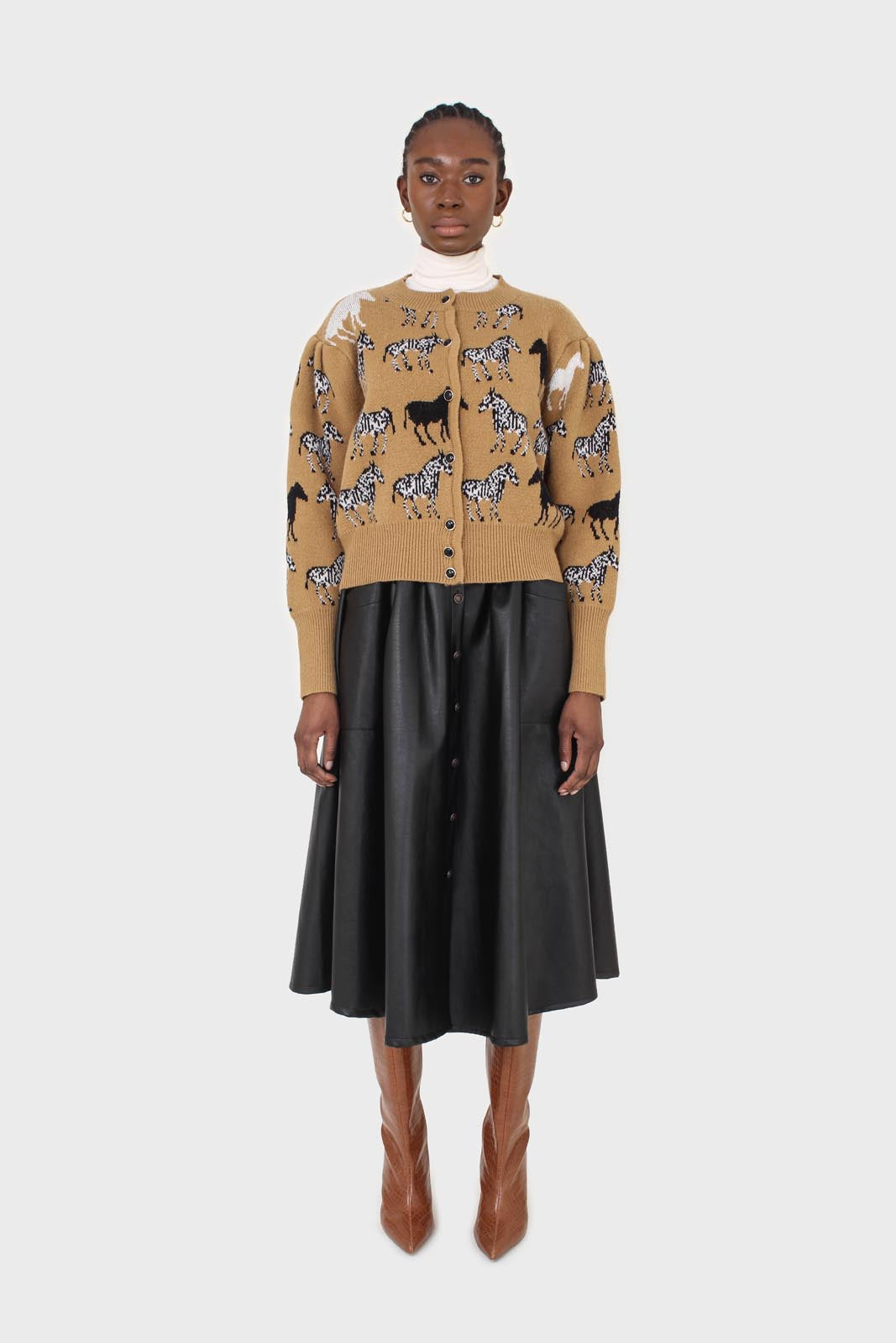 Beige zebra metal button puff sleeved cardigan