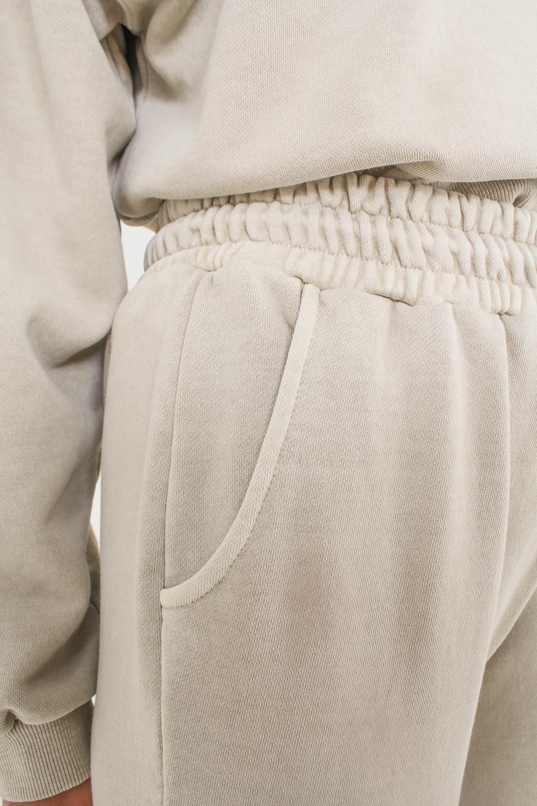 Beige pigment sweatpants