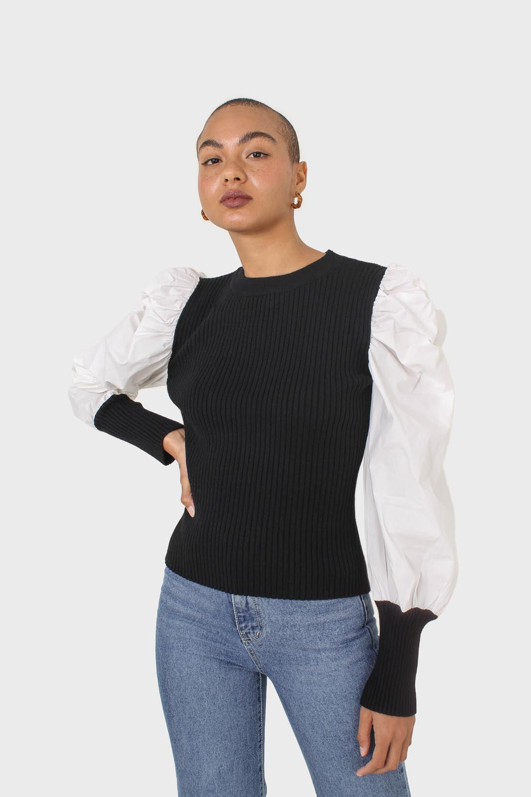 Black knit and white contrast puff sleeved top