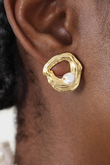 Gold and genuine pearl circle earrings