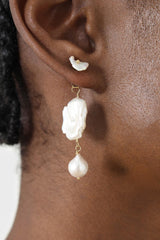 Irregular drop genuine pearls earrings